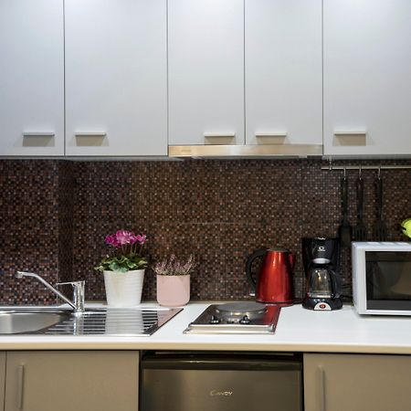 Polis Apartments Thessaloniki Buitenkant foto